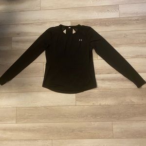 Under armour long sleeve training tee with mesh